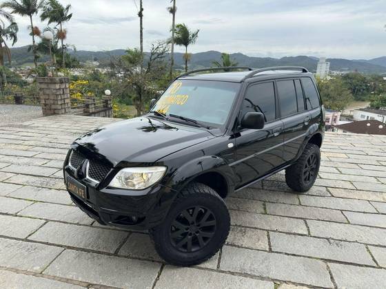 MITSUBISHI PAJERO TR4 2.0 4X4 16V 140CV FLEX 4P AUTOMÁTICO